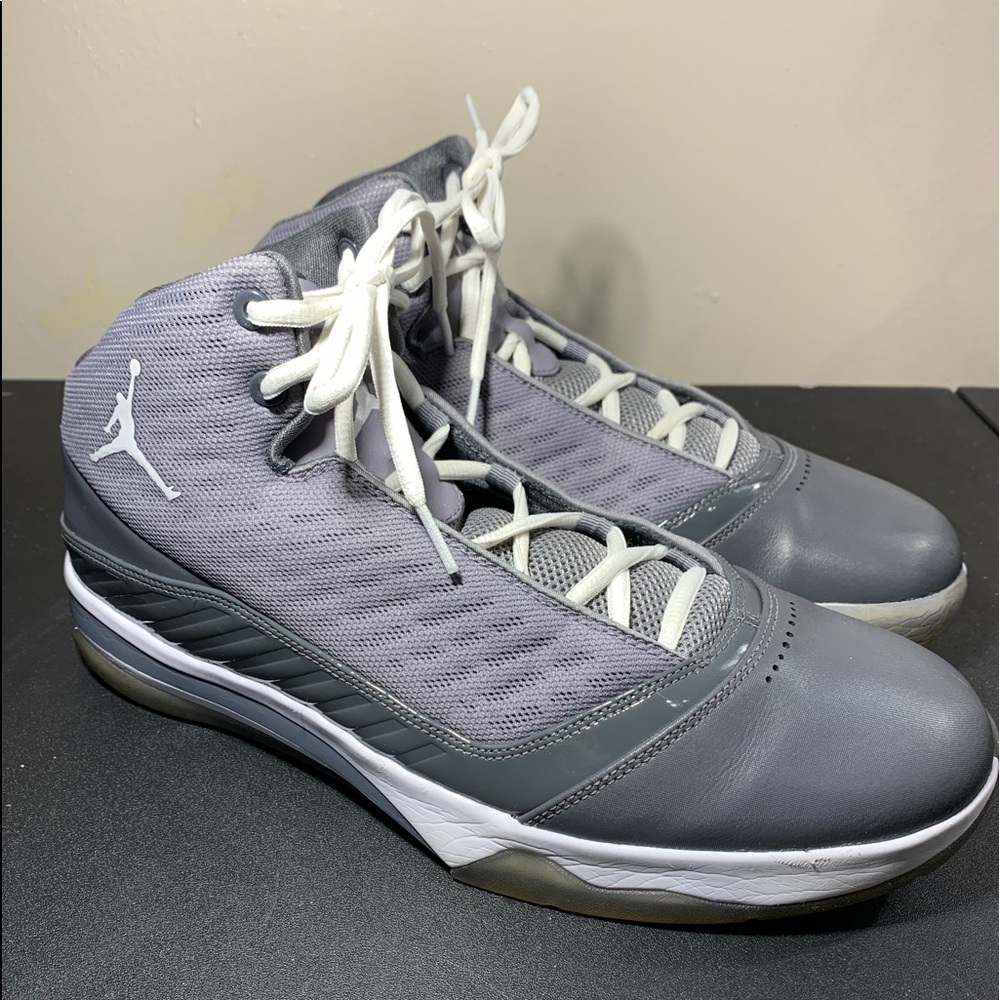 Jordan Melo B’Mo Sneakers